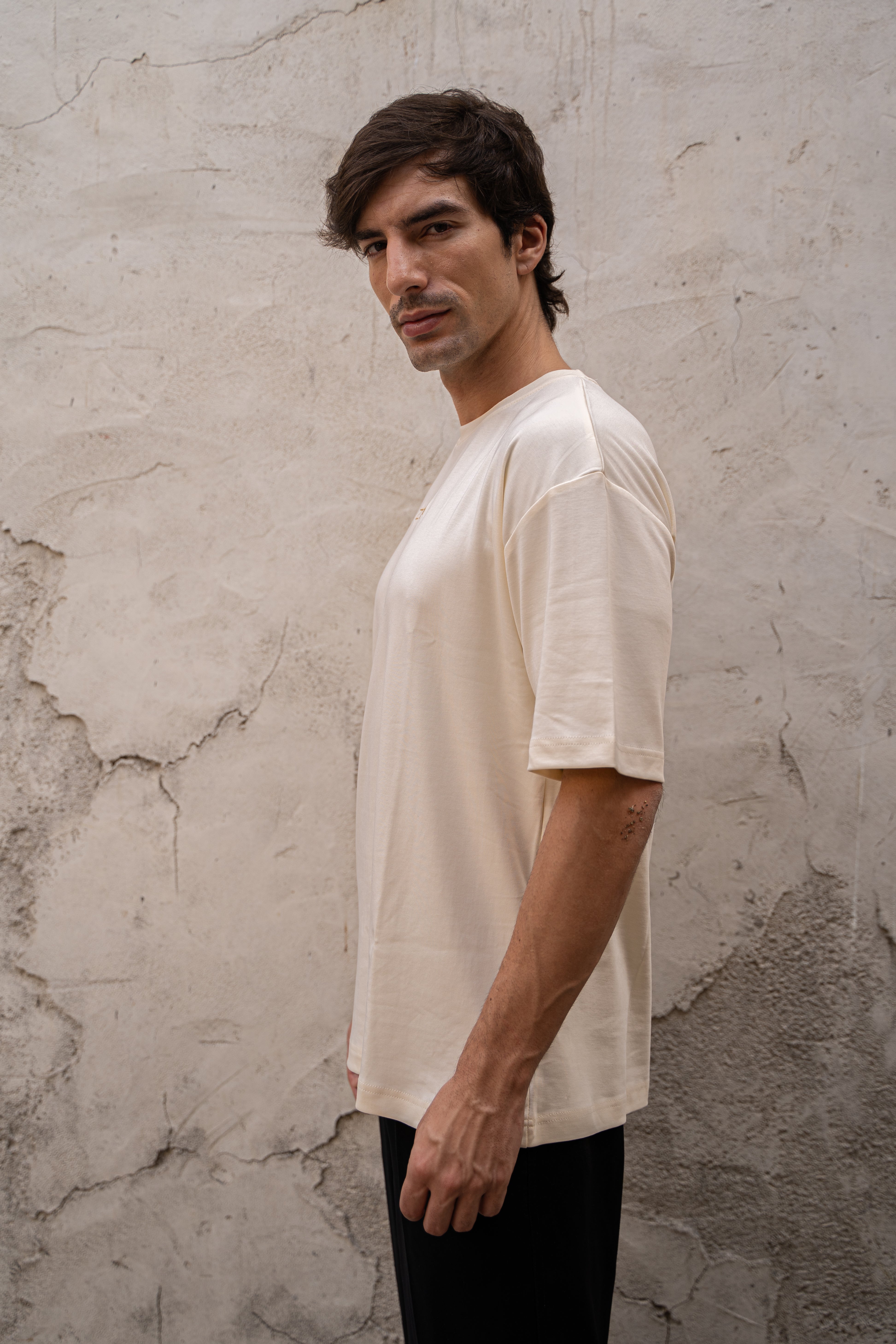 ZTOIQ Premium Oversized Cannoli Cream T-Shirt