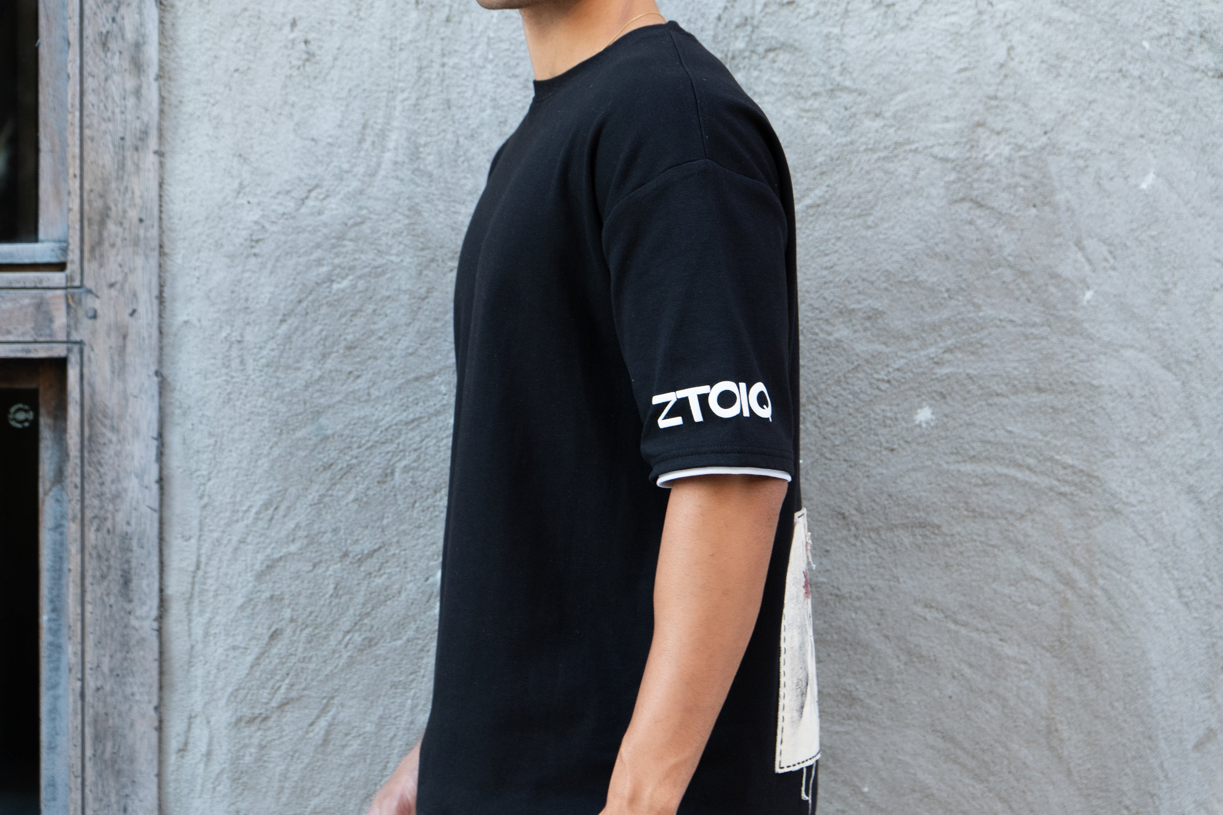 Oversized Tapestry T-Shirt - Black